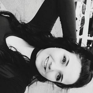 Meet your Posher, Nikki